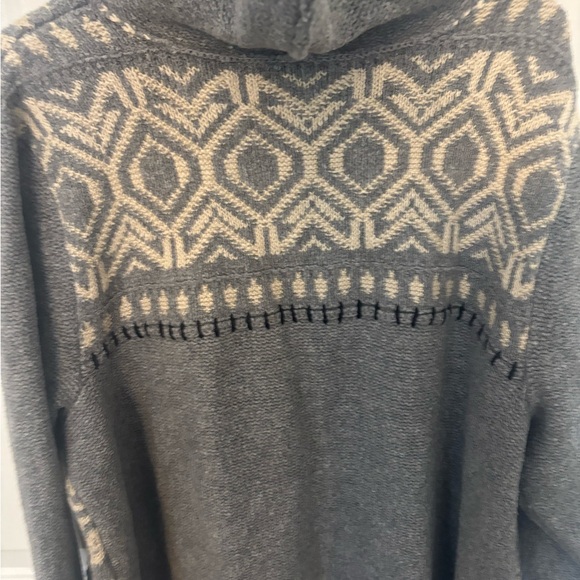 J. Jill Gray and Cream Patterned Cardigan. 2X Perfect Condition - Picture 13 of 14